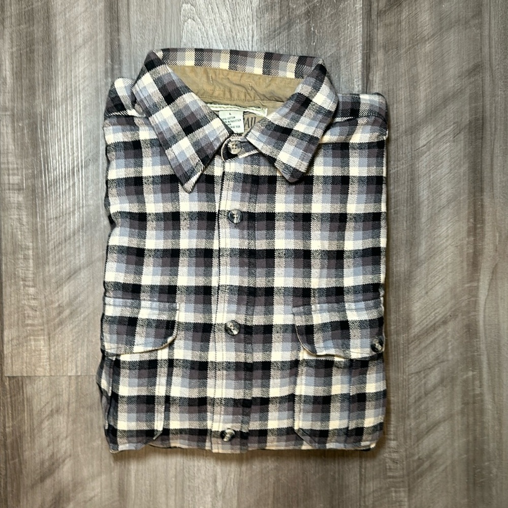 Wilderness Pacific Trail Flannel Long Sleeve Button Down - Large